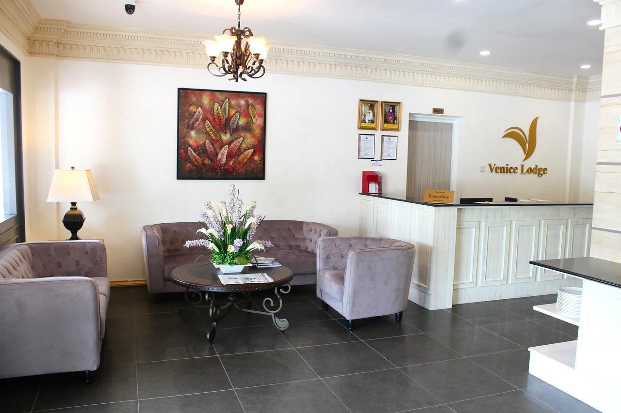 Venice Lodge Bandar Seri Begawan Buitenkant foto