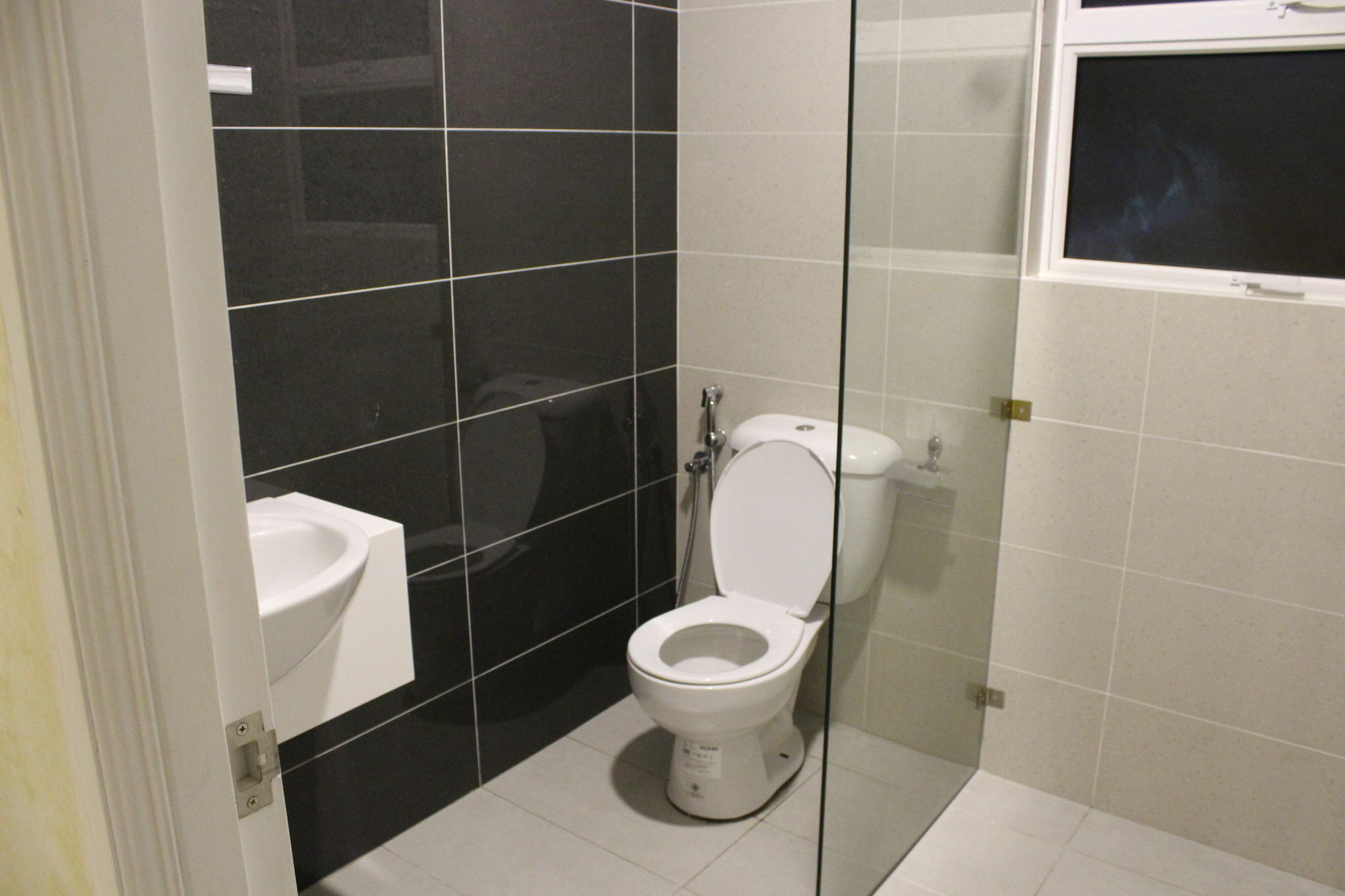 Venice Lodge Bandar Seri Begawan Buitenkant foto
