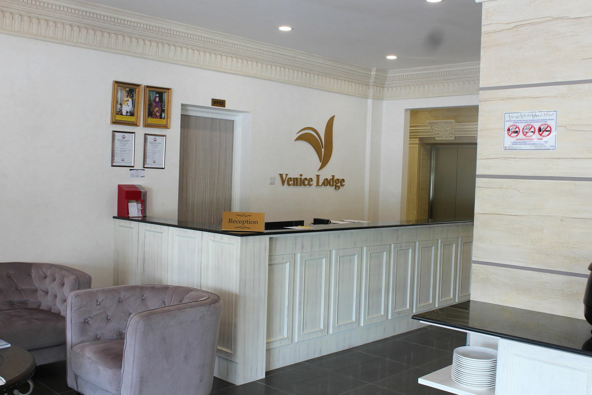 Venice Lodge Bandar Seri Begawan Buitenkant foto